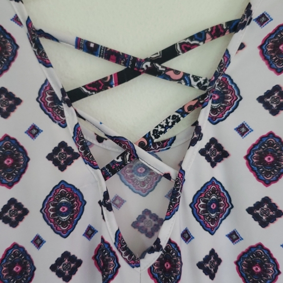 Love Spell Sleeveless Print Top L - Picture 6 of 9